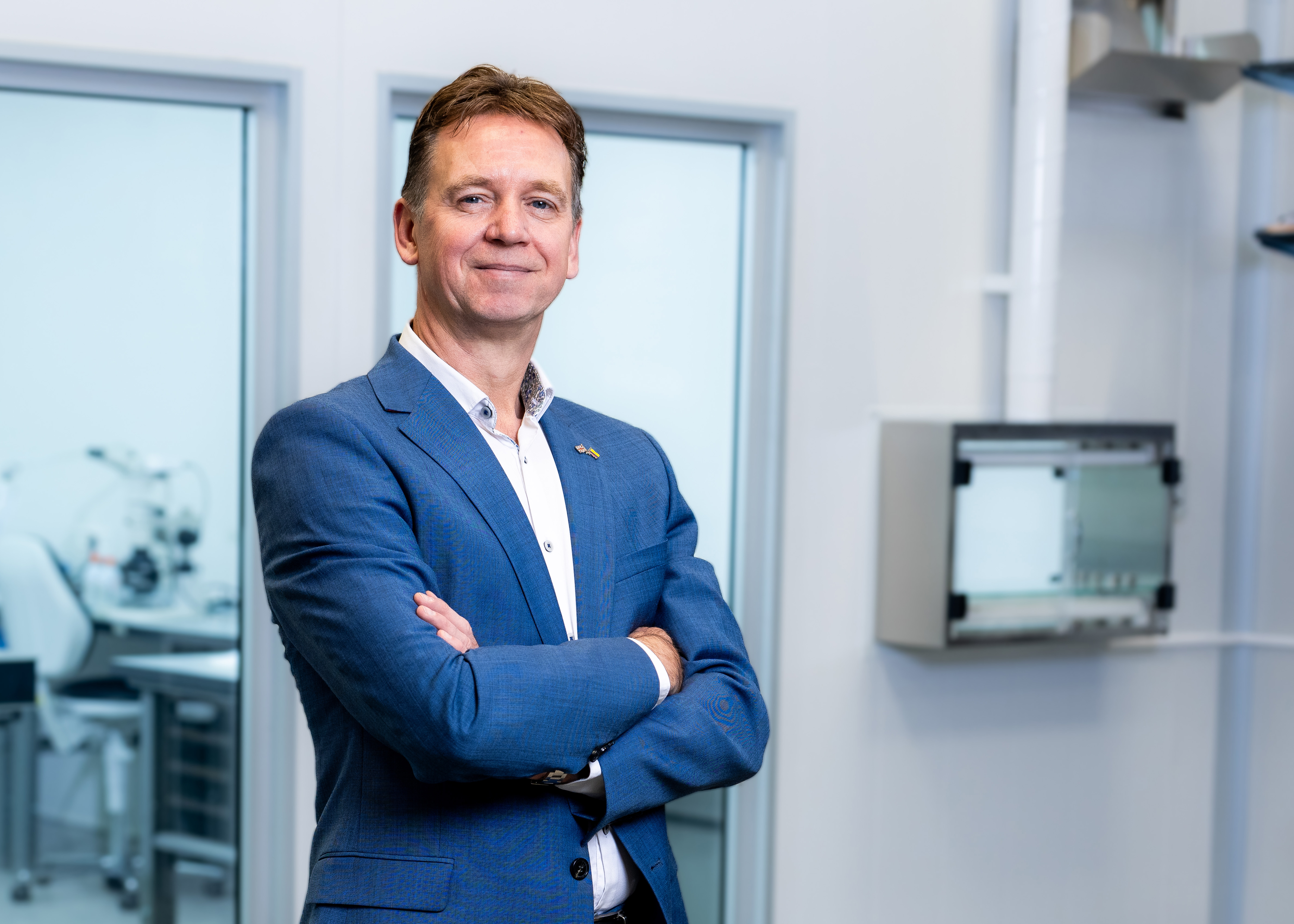 MICROPOL GRÜNDET EINE TOCHTERGESELLSCHAFT IN GROßBRITANNIEN UND BEGRÜßT DAVID ASPRAY IM UNTERNEHMEN